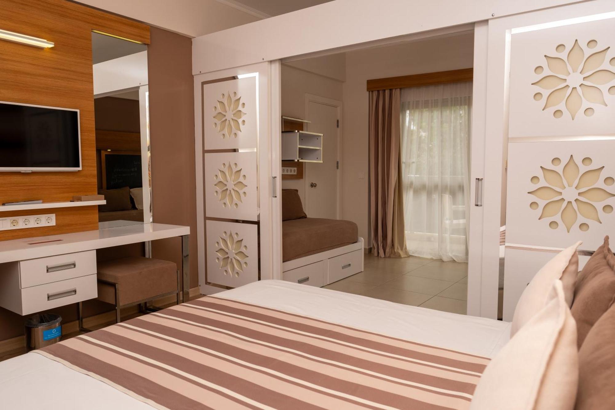 Holiday Village Tuerkiye Dalaman Exterior foto